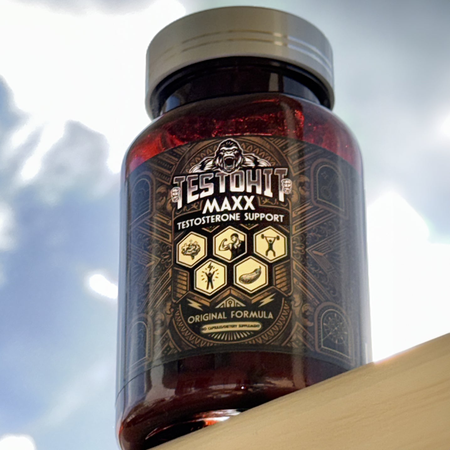 MAXX – Ikdienas spēks, fokuss un vīrišķība – vienā kapsulā. TOP MULTIVITAMĪNI VĪRIEŠIEM